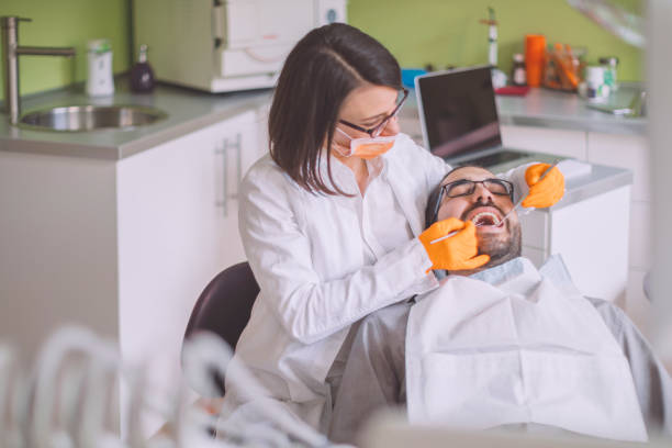 Best Broken or Cracked Tooth Emergency Dentist in Park View, IA